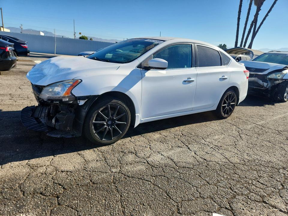 Photo 1 from auction – 2015 NISSAN SENTRA with VIN 3N1AB7AP7FY263493