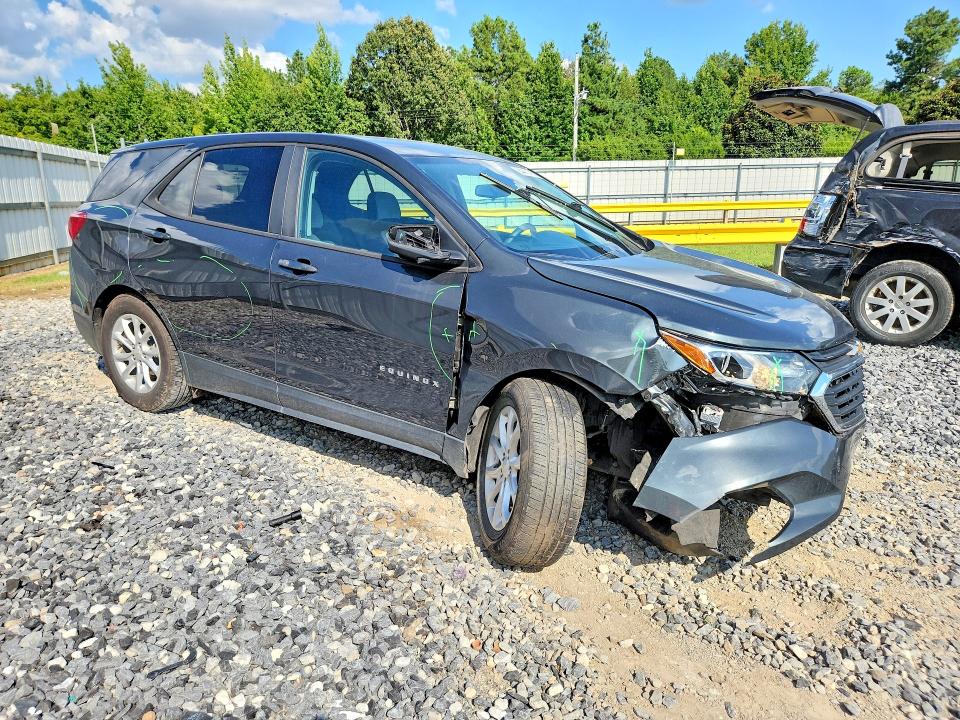 Photo 4 from auction – 2020 CHEVROLET EQUINOX with VIN 3GNAXHEV9LS525663