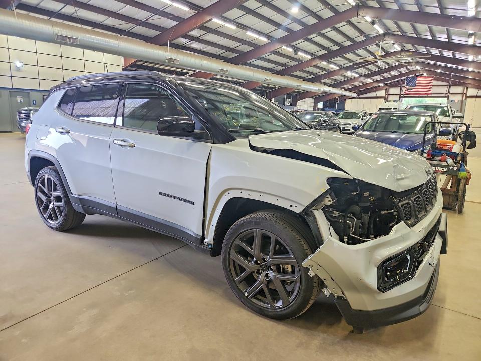 Photo 4 from auction – 2026 JEEP COMPASS with VIN 3C4NJDCN5TT280054
