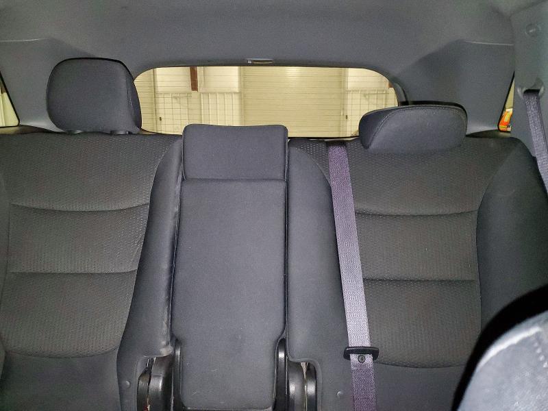 Photo 10 from auction – 2011 KIA SORENTO with VIN 5XYKT3A1XBG102833