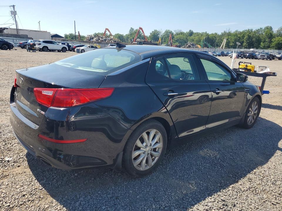 Photo 3 from auction – 2015 KIA OPTIMA with VIN 5XXGN4A76FG463481