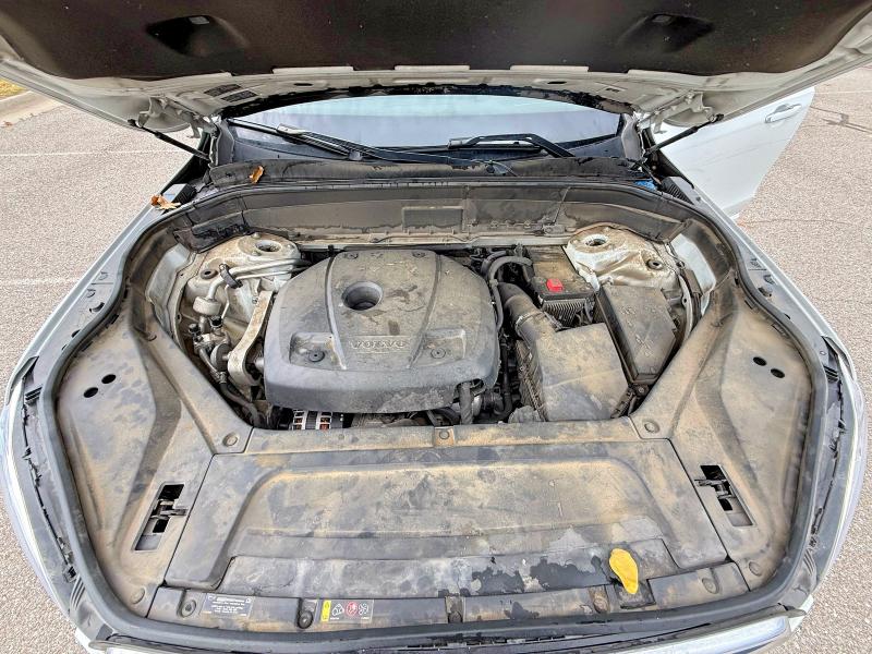 Photo 7 from auction – 2018 VOLVO XC90 with VIN YV4102CK3J1351099