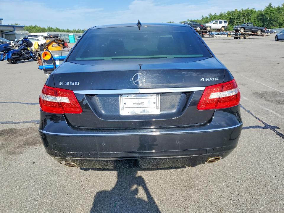 Photo 6 from auction – 2010 MERCEDES-BENZ E with VIN WDDHF8HB3AA190951