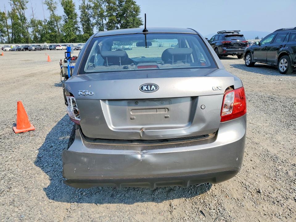 Photo 6 from auction – 2011 KIA RIO with VIN KNADH4A33B6955737