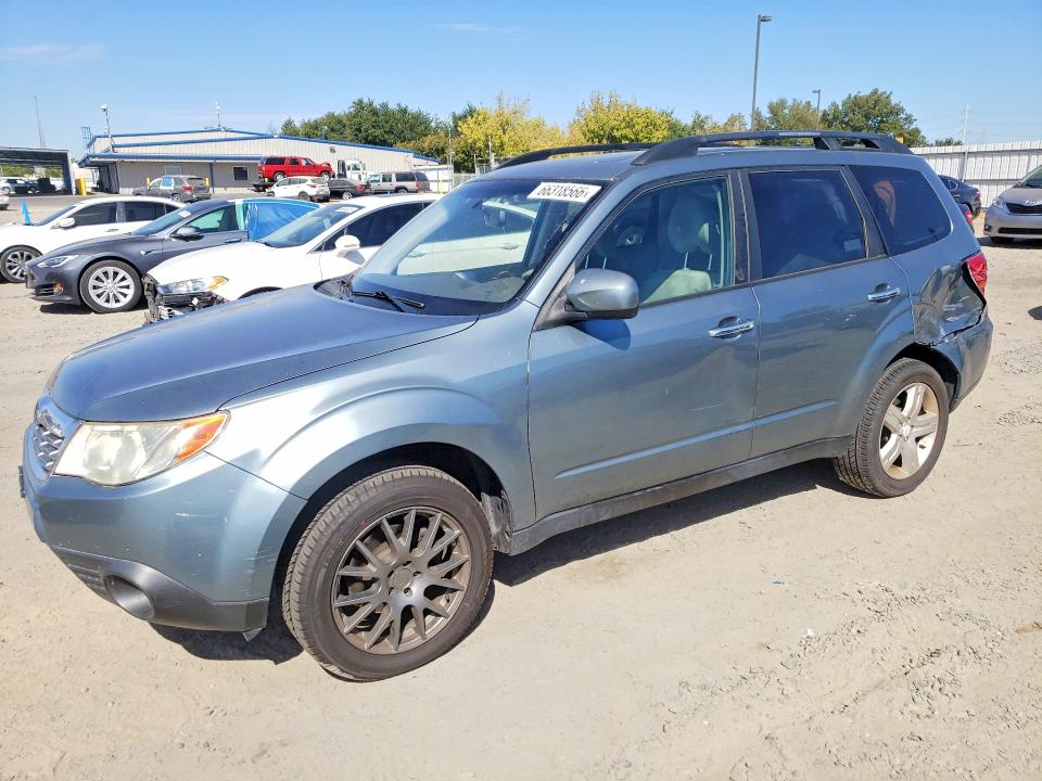 SUBARU FORESTER 2010 with VIN JF2SH6CC4AH714521 - Photo from auction