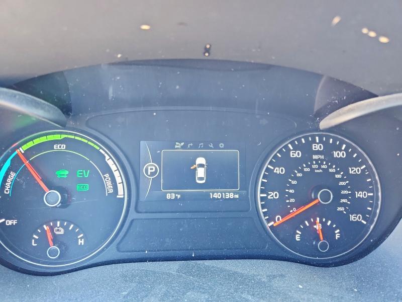 Photo 9 from auction – 2017 KIA OPTIMA HYBRID with VIN KNAGU4LE4H5010298