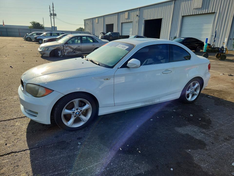 صورة رقم 1 من المزاد - 2011 BMW 128 مع VIN WBAUP7C51BVP21427
