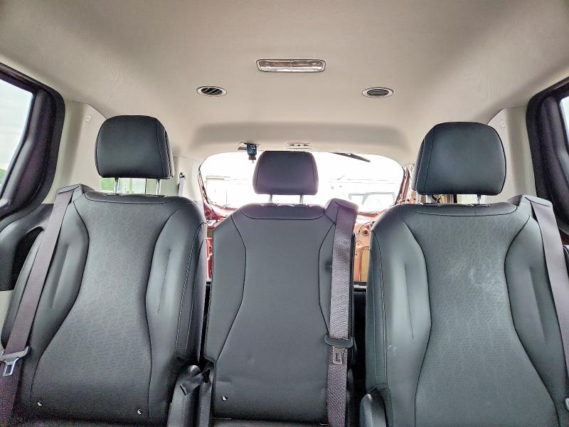 Photo 10 from auction – 2024 KIA CARNIVAL with VIN KNDNB4H37R6330170
