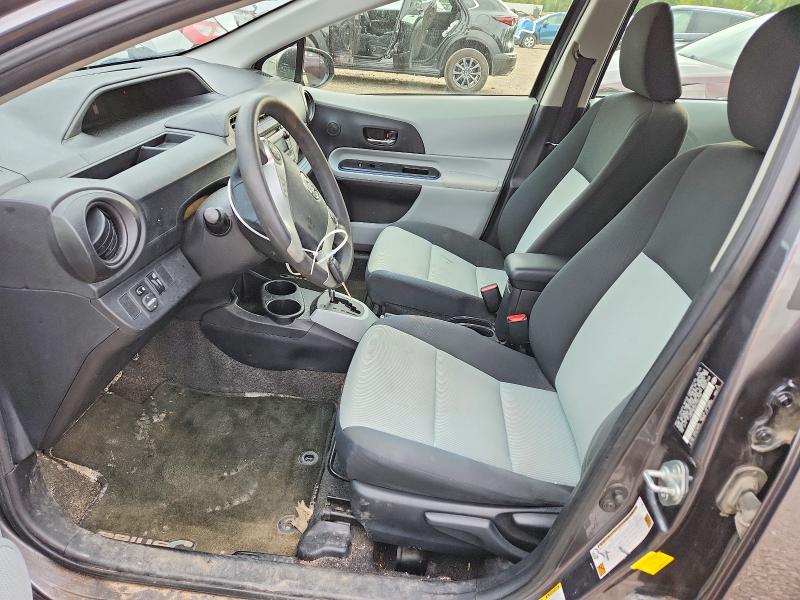 Photo 7 from auction – 2013 TOYOTA PRIUS C with VIN JTDKDTB32D1543159