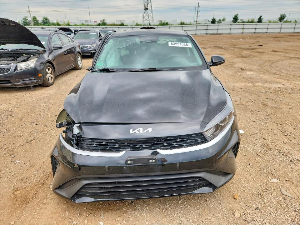 Photo 5 from auction – 2024 KIA FORTE with VIN 3KPF24AD4RE840784