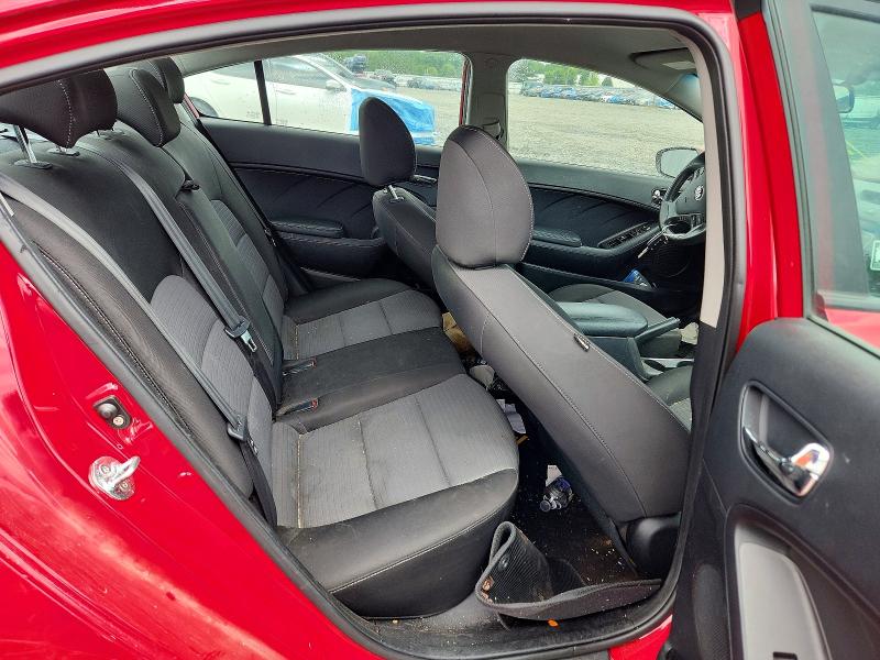 Photo 10 from auction – 2015 KIA FORTE with VIN KNAFX4A62F5427172