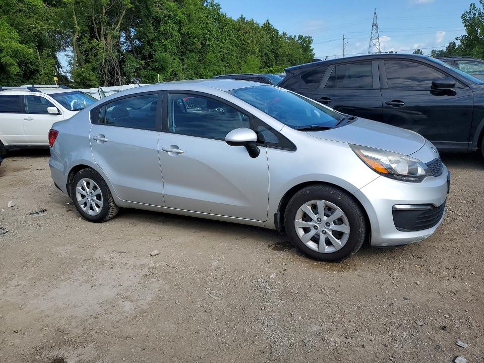 Photo 4 from auction – 2017 KIA RIO with VIN KNADM4A32H6112567