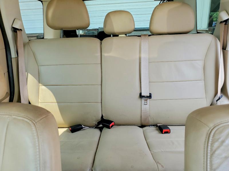 Photo 10 from auction – 2011 FORD ESCAPE with VIN 1FMCU0EG0BKB83197