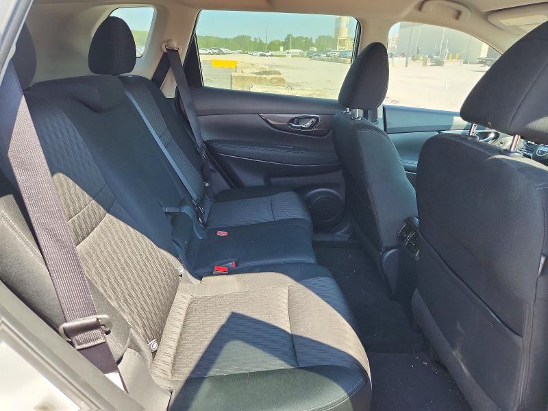 Photo 11 from auction – 2018 NISSAN ROGUE with VIN KNMAT2MT1JP574191