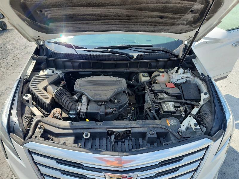 Снимка 12 от търг – 2017 CADILLAC XT5 с VIN 1GYKNERSXHZ265442