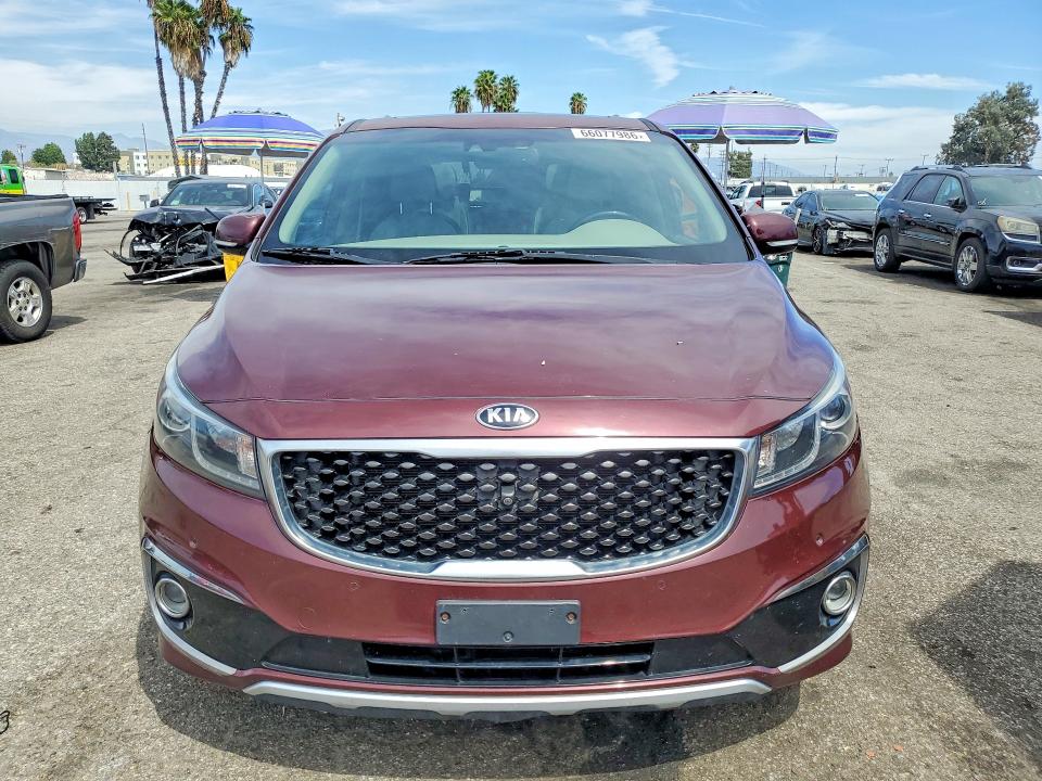 Photo 5 from auction – 2016 KIA SEDONA with VIN KNDME5C18G6142687
