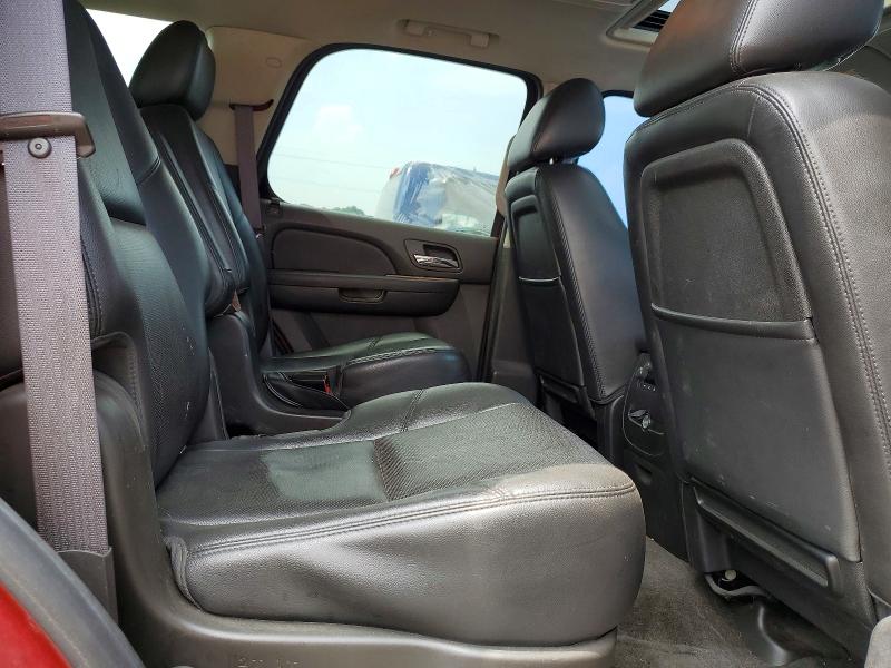 Photo 11 from auction – 2014 CHEVROLET TAHOE with VIN 1GNSKCE06ER158771