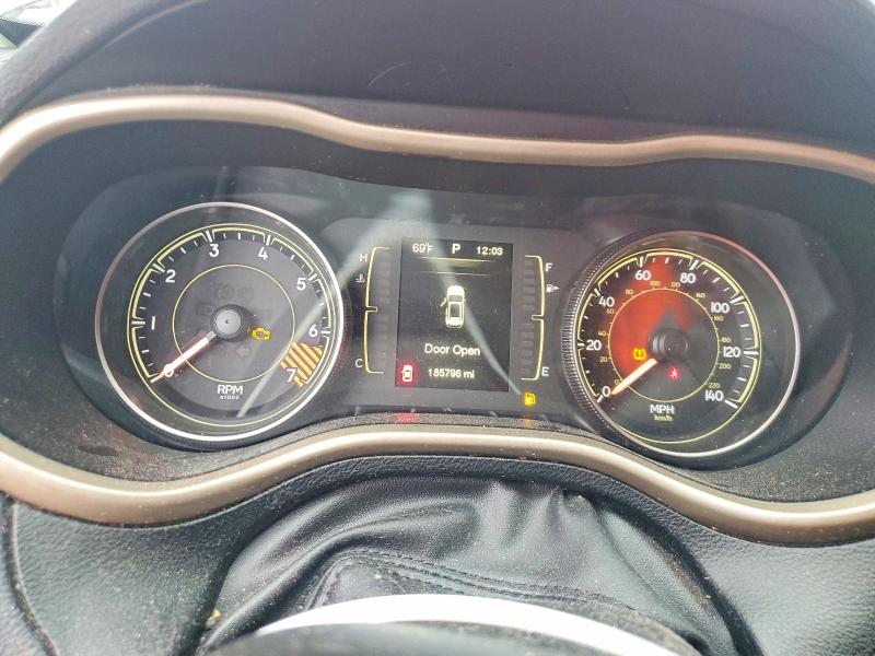 Photo 9 from auction – 2014 JEEP CHEROKEE with VIN 1C4PJLCBXEW249436