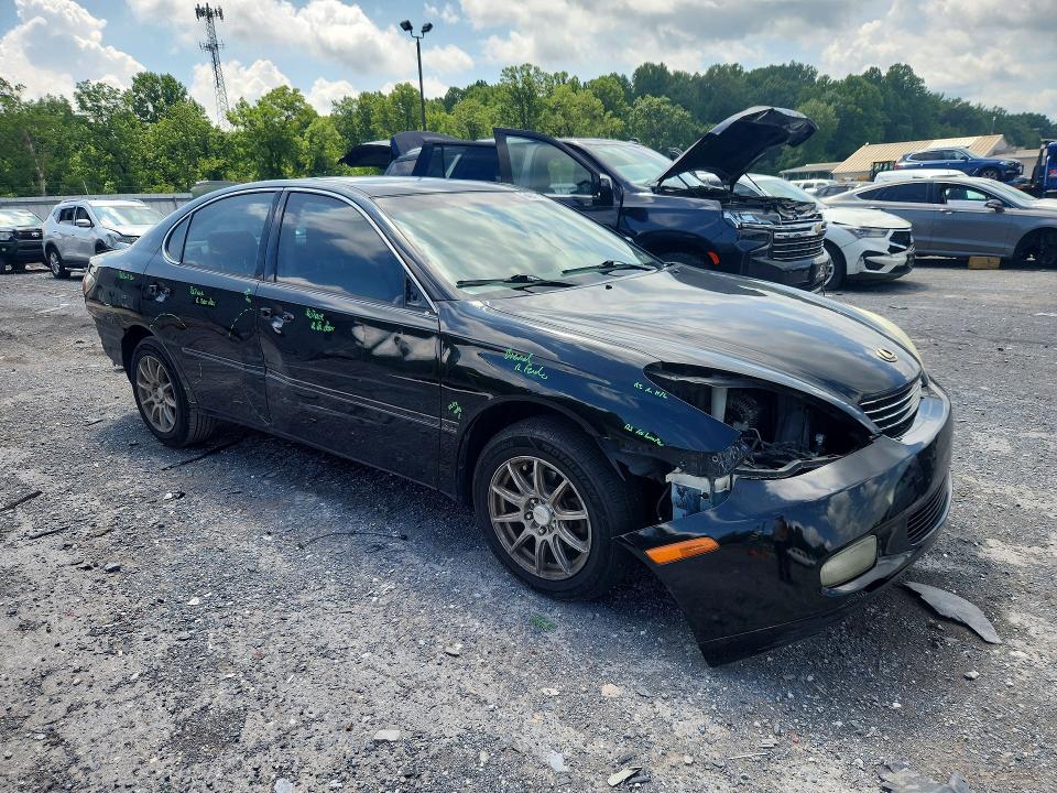 Photo 4 from auction – 2002 LEXUS ES with VIN JTHBF30G820047509