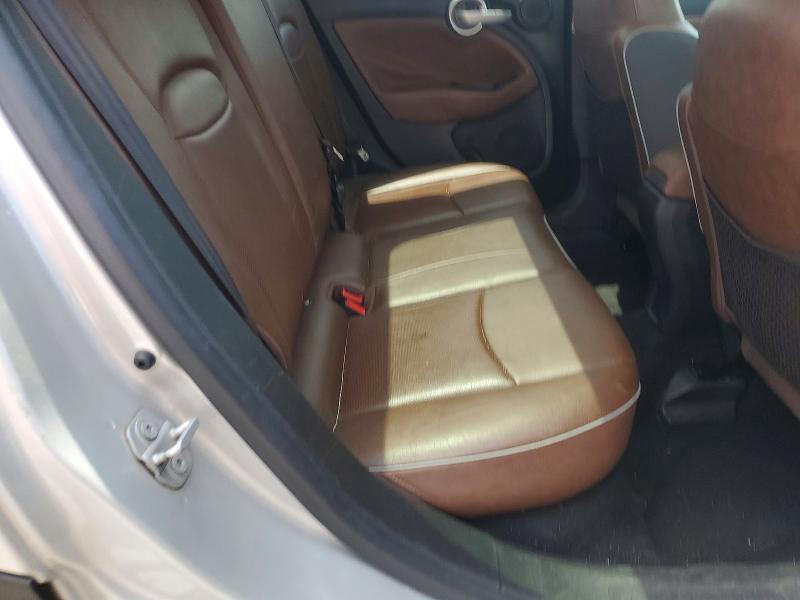 Снимка 10 от търг – 2016 FIAT 500X с VIN ZFBCFYDT1GP343676
