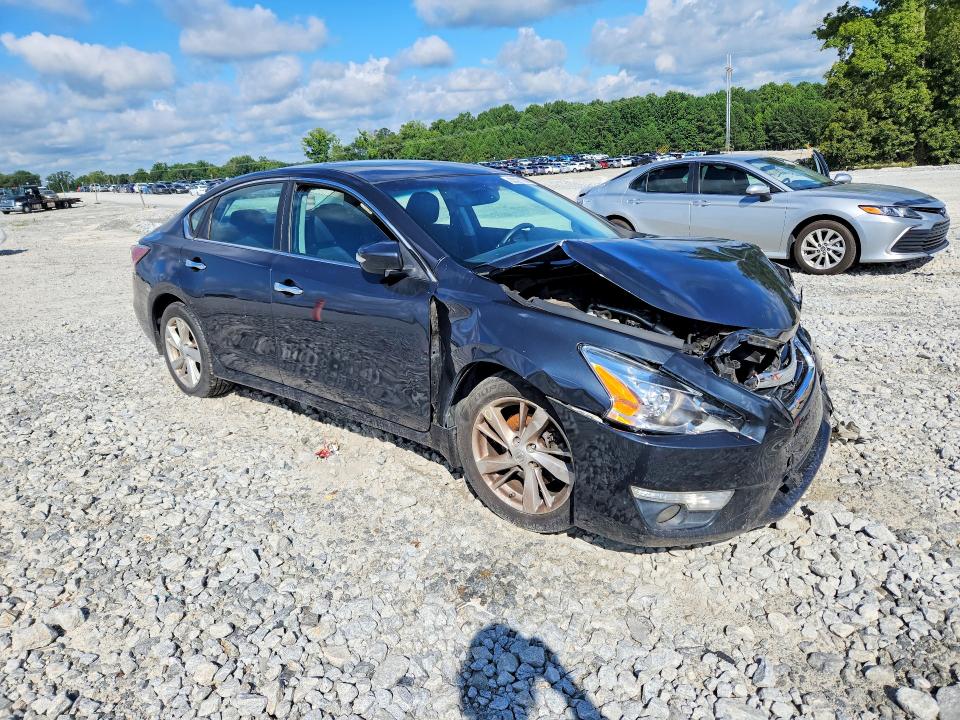 Photo 4 from auction – 2015 NISSAN ALTIMA with VIN 1N4AL3AP1FC583961