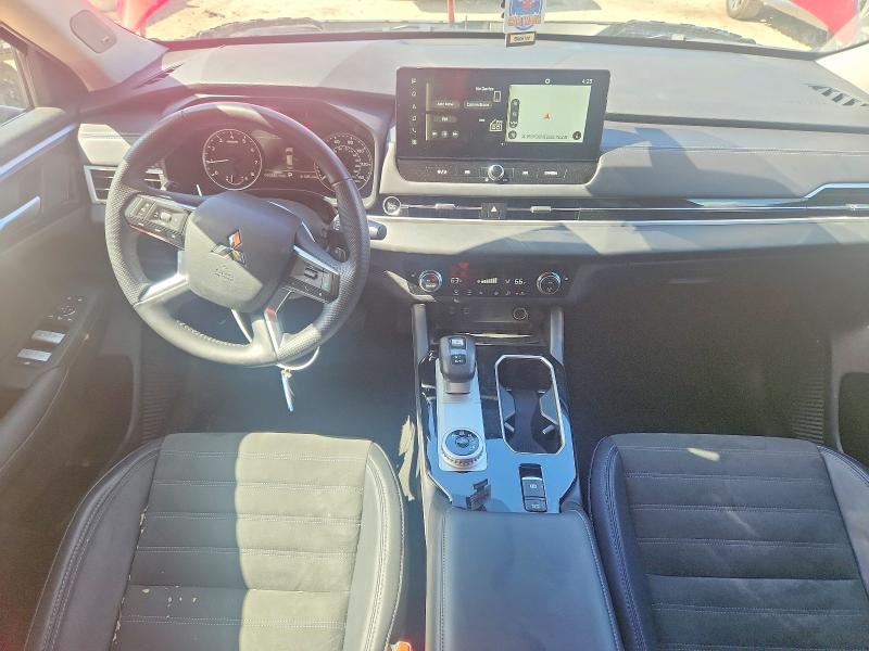Photo 8 from auction – 2025 MITSUBISHI OUTLANDER with VIN JA4J3VA84SZ015283