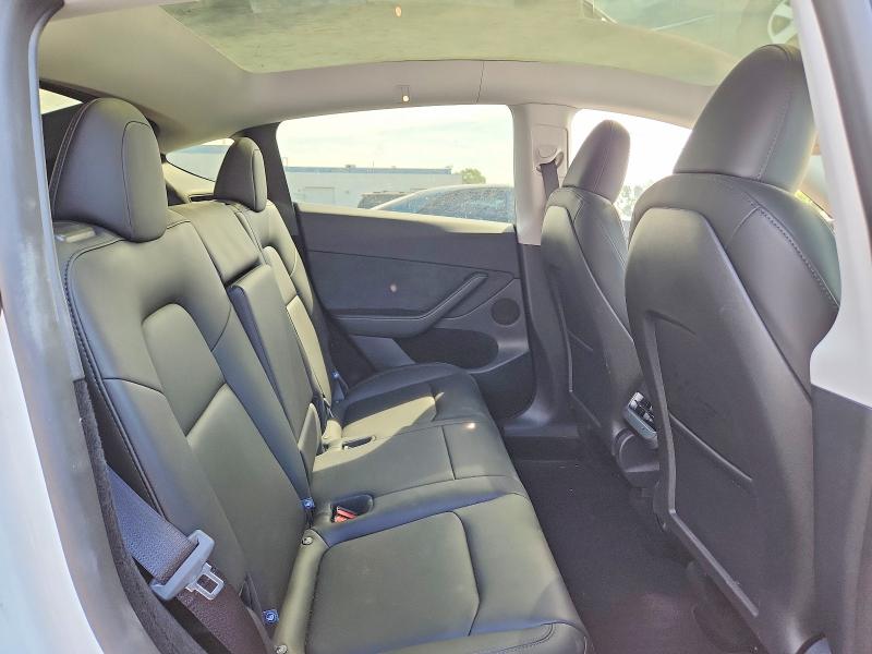 Photo 10 from auction – 2025 TESLA MODEL Y with VIN 7SAYGDED4SF276965