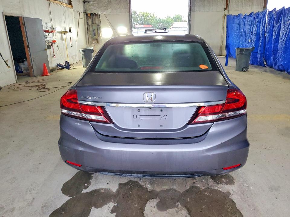 Photo 6 from auction – 2015 HONDA CIVIC with VIN 19XFB2F51FE060517