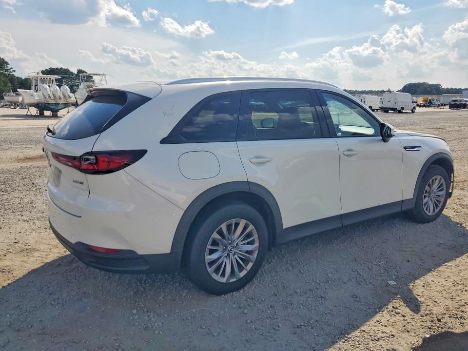 Photo 3 from auction – 2024 MAZDA CX-90 with VIN JM3KKBHA0R1150734