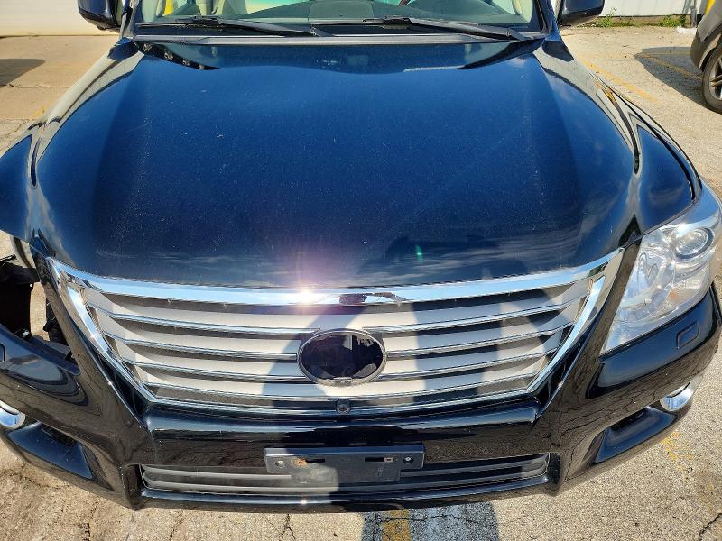 Photo 12 from auction – 2009 LEXUS LX with VIN JTJHY00W694028596