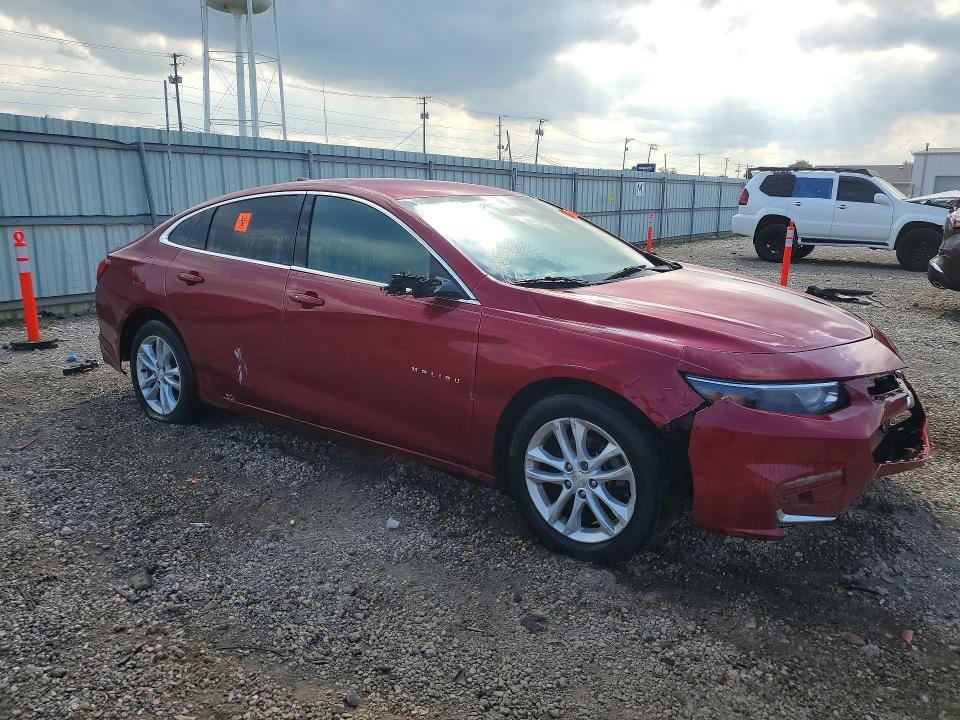 Photo 4 from auction – 2017 CHEVROLET MALIBU with VIN 1G1ZE5ST4HF167363