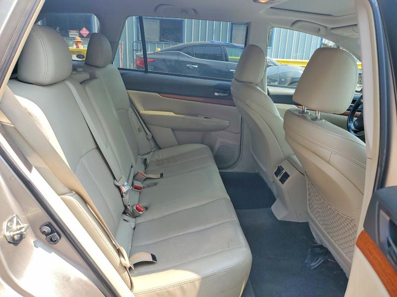 Photo 10 from auction – 2014 SUBARU OUTBACK with VIN 4S4BRBLC5E3231798