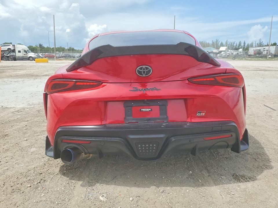 Photo 6 from auction – 2022 TOYOTA GR SUPRA with VIN WZ1DB0C08NW048438