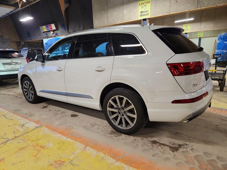 Фото 2 с аукциона – 2018 AUDI Q7 с VIN WA1VAAF75JD022223