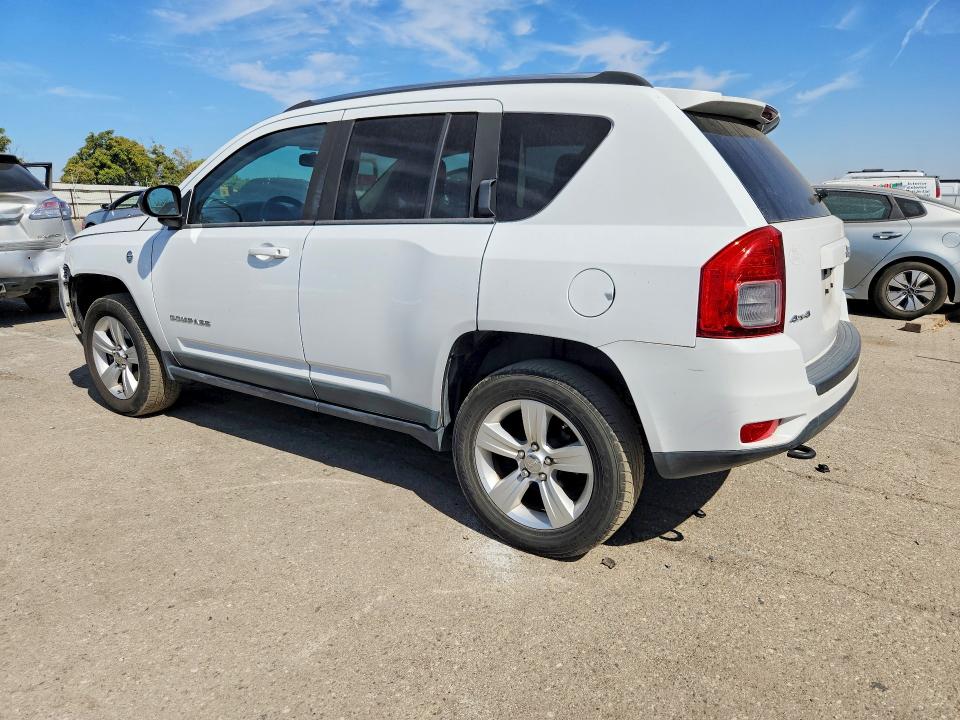 Photo 2 from auction – 2011 JEEP COMPASS with VIN 1J4NF1FB2BD201679