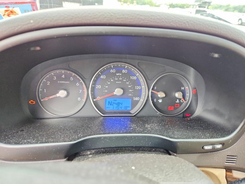 Photo 9 from auction – 2010 HYUNDAI SANTA FE with VIN 5NMSG3AB2AH400133
