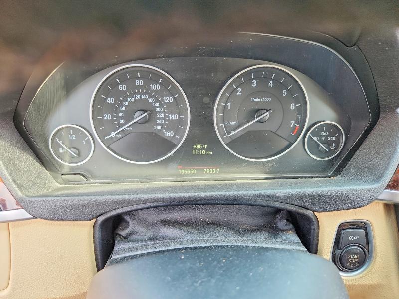 Photo 9 from auction – 2014 BMW 320 with VIN WBA3B1G52ENS79019