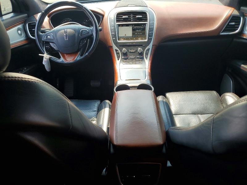 Photo 8 from auction – 2017 LINCOLN MKX with VIN 2LMPJ9JP0HBL28783