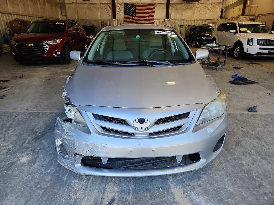 Photo 5 from auction – 2012 TOYOTA COROLLA with VIN 2T1BU4EEXCC868977