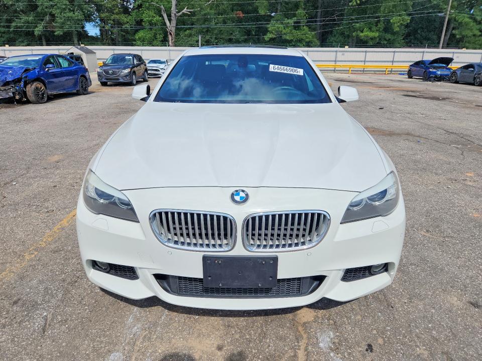 Photo 5 from auction – 2011 BMW 550 with VIN WBAFU9C57BC786176