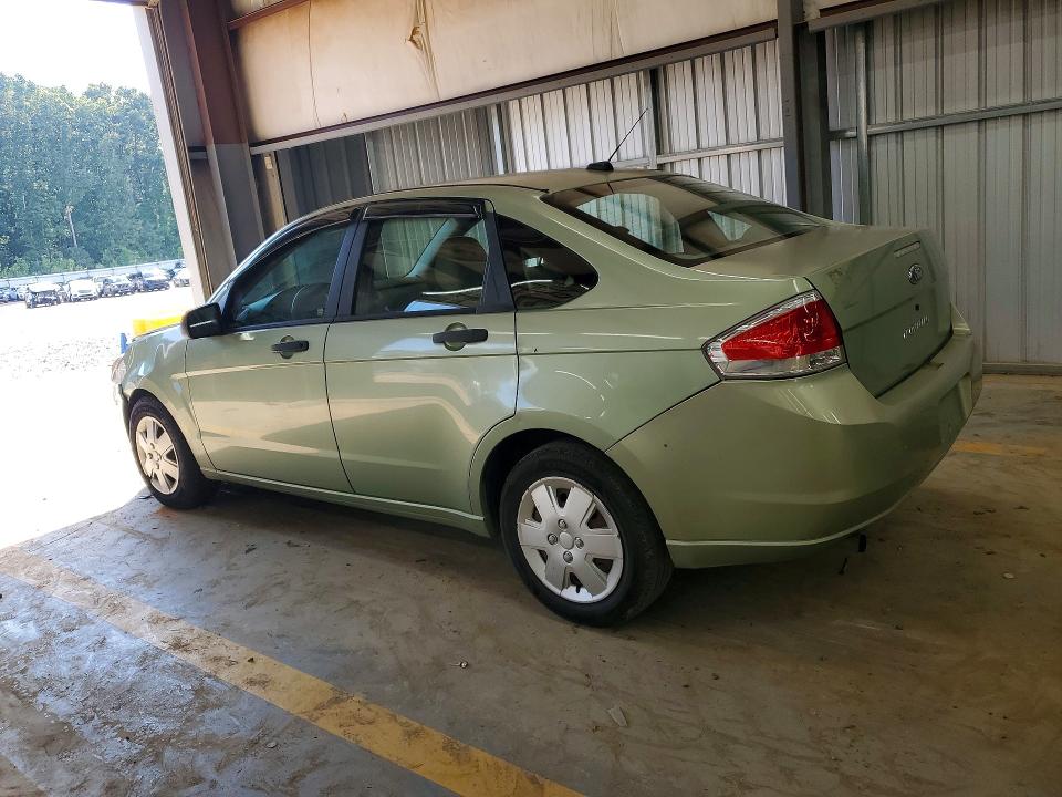 Photo 2 from auction – 2008 FORD FOCUS with VIN 1FAHP34N88W181000