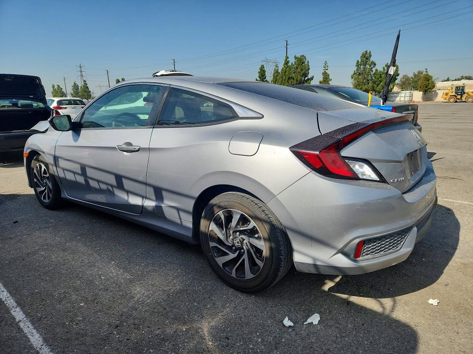 Photo 2 from auction – 2018 HONDA CIVIC with VIN 2HGFC4B58JH307514