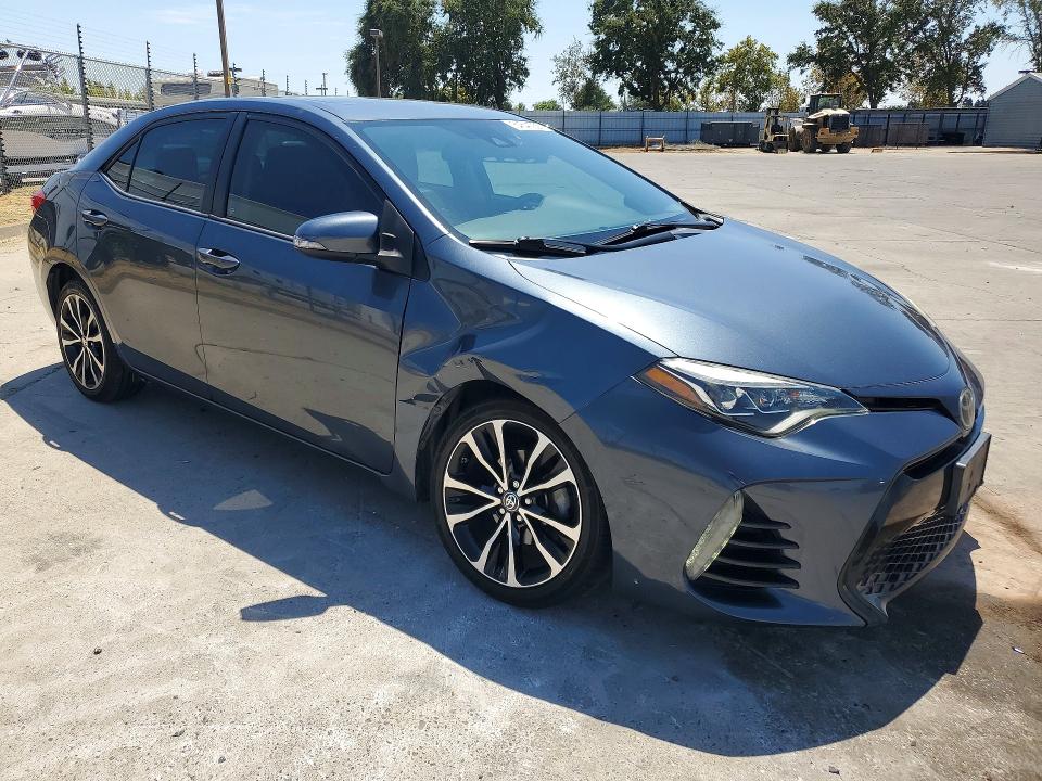 Photo 4 from auction – 2017 TOYOTA COROLLA with VIN 2T1BURHE0HC785283