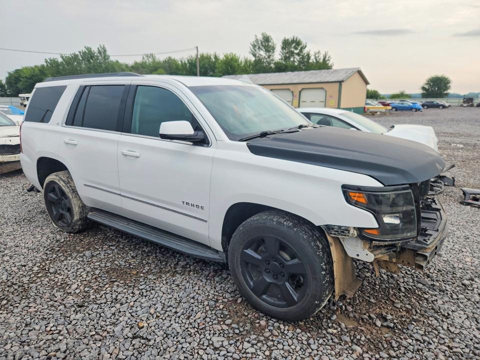 Photo 4 from auction – 2016 CHEVROLET TAHOE with VIN 1GNSKBKC2GR410351
