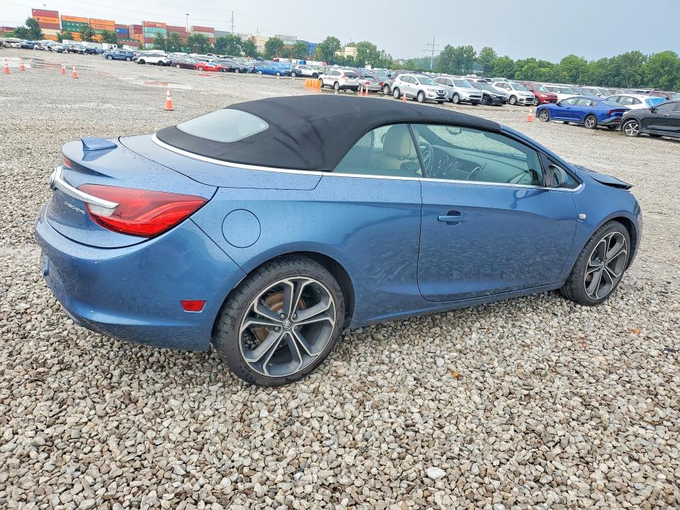 Photo 3 from auction – 2016 BUICK CASCADA with VIN W04WT3N5XGG075677