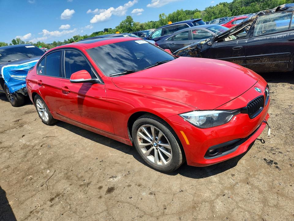 Photo 4 from auction – 2016 BMW 320 with VIN WBA8A3C51GK551414