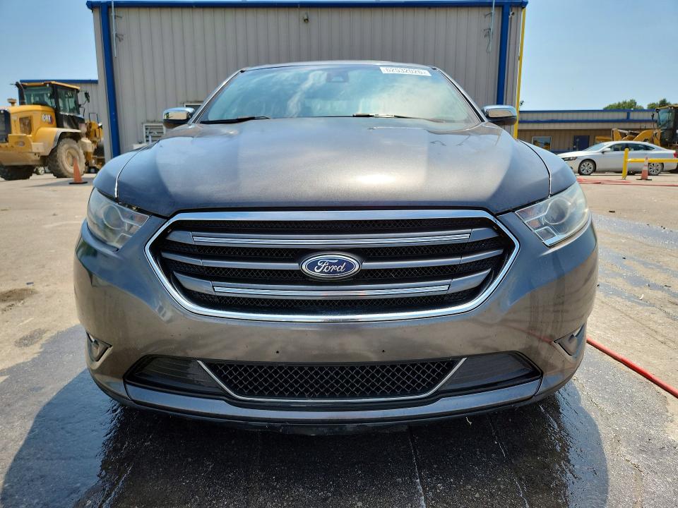 Photo 5 from auction – 2017 FORD TAURUS with VIN 1FAHP2F9XHG126164