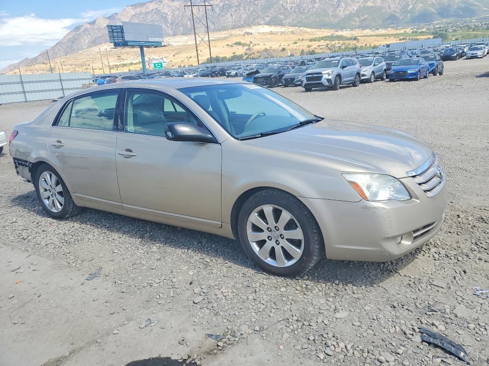 Photo 4 from auction – 2005 TOYOTA AVALON with VIN 4T1BK36B65U021945