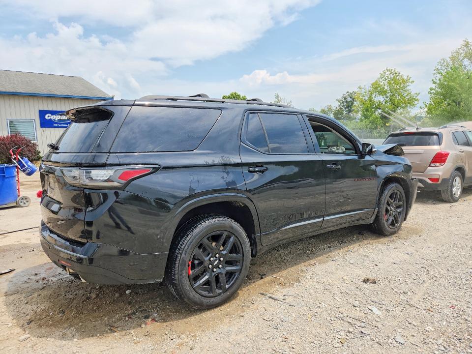 Photo 3 from auction – 2020 CHEVROLET TRAVERSE with VIN 1GNERKKW4LJ226783