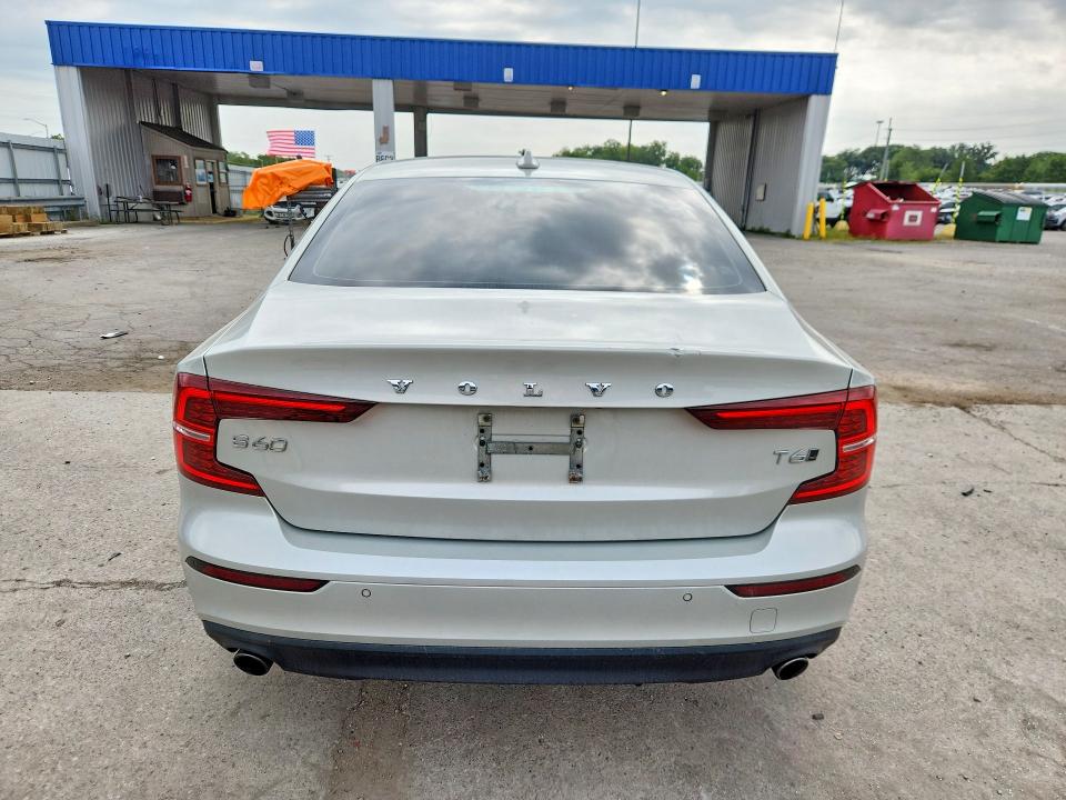 Zdjęcie 6 z aukcji – 2019 VOLVO S60 z VIN 7JRA22TK7KG006767